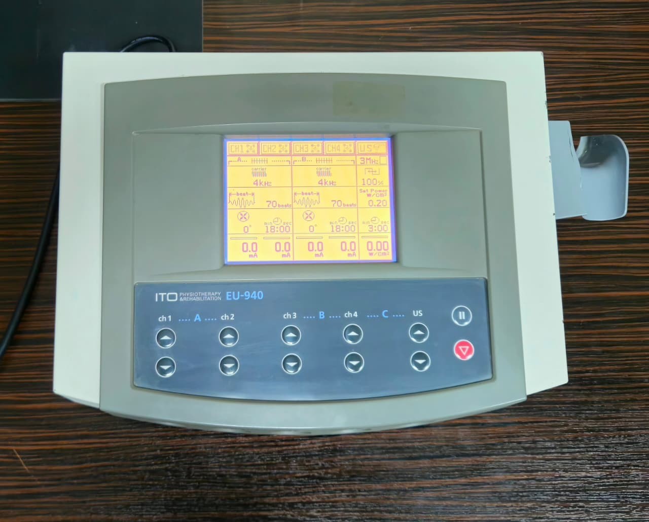 ITO EU-940 Electrotherapy Ultrasound Combination Physiotherapy Unit Tested