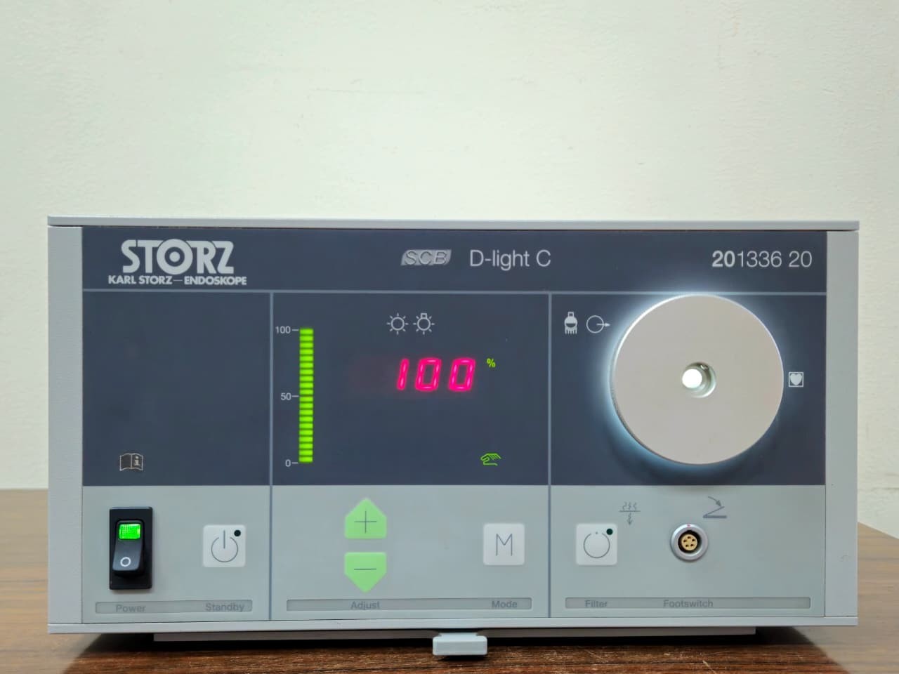 Karl Storz D-Light C 201336 20 SCB Xenon Endoscopic Light Source