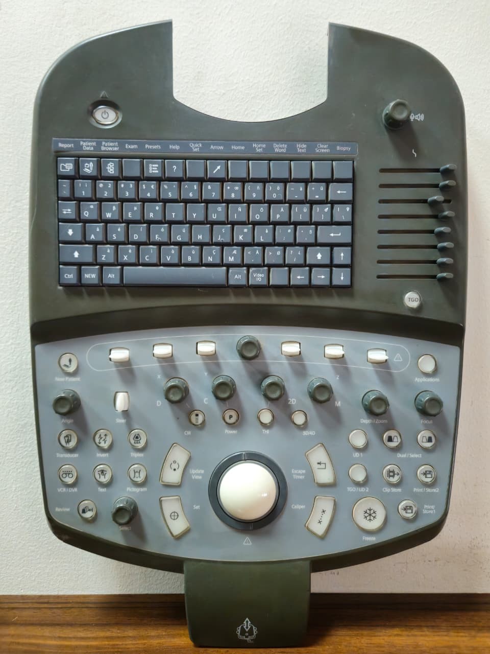 Siemens Acuson X300 Premium X150 Operator Keyboard Console Assembly P/N 10348373