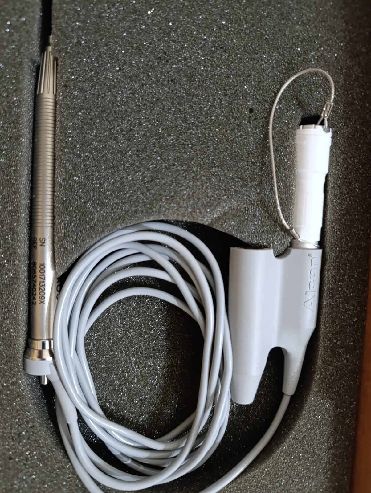 Alcon Accurus 8065740242 Handpiece