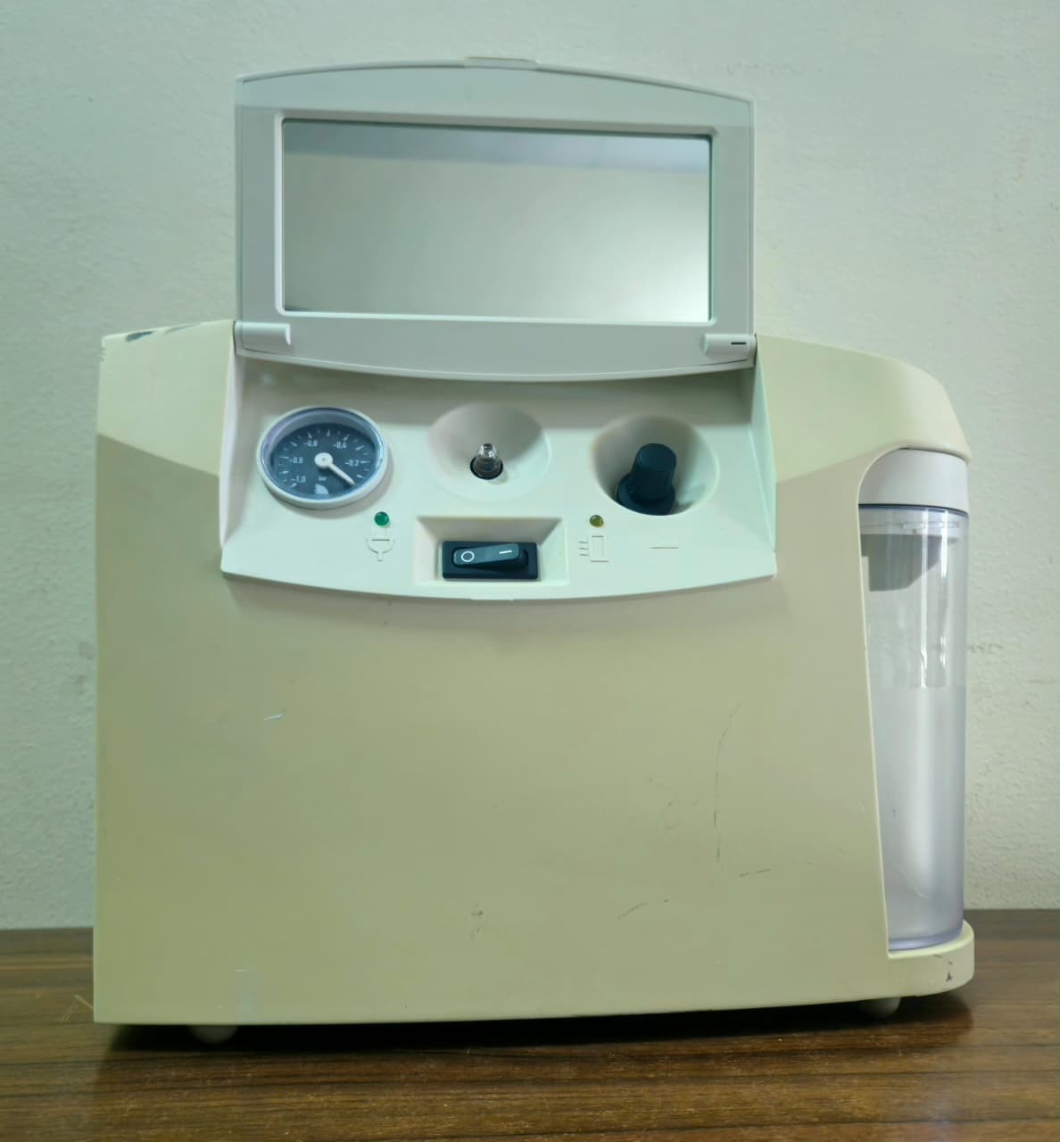 Spira Medport 2000 Mobile Portable Medical Suction Pump Aspirator