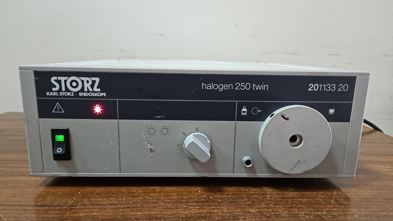 Karl Storz Halogen 250 Dual Cold Light Source 201133 20 Endoscopy