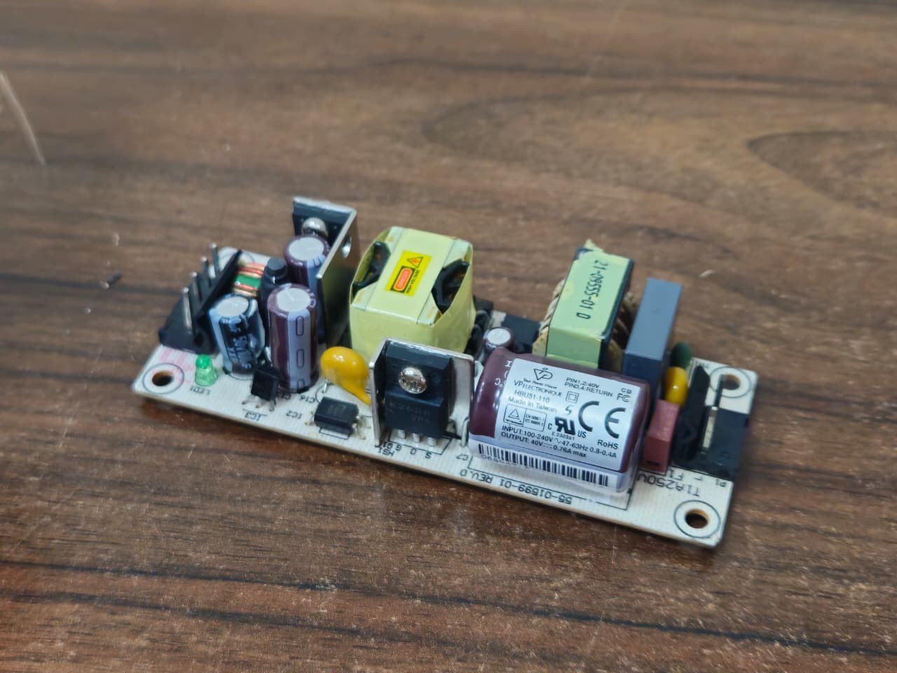 VP Electronique HBU31-110 100-240V to 40V DC Switching Power Board